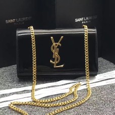 YSL Kettentasche aus Lackleder 22cm Schwarz