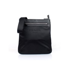Prada 0221 Taschen in Schwarz