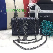 YSL Kleine Tasche mit Quastenkette, 17 cm, Schlange, Schwarz, Silber