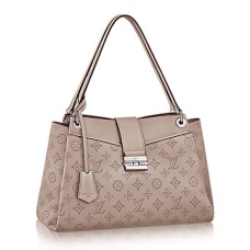 Louis Vuitton M41791 Sevres Umhängetasche Mahina Leder